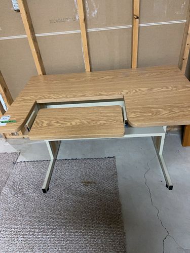 Lot #521 (1 of 9)