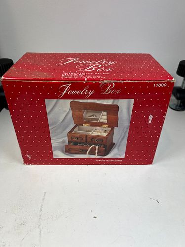 Lot #52 (1 of 4)