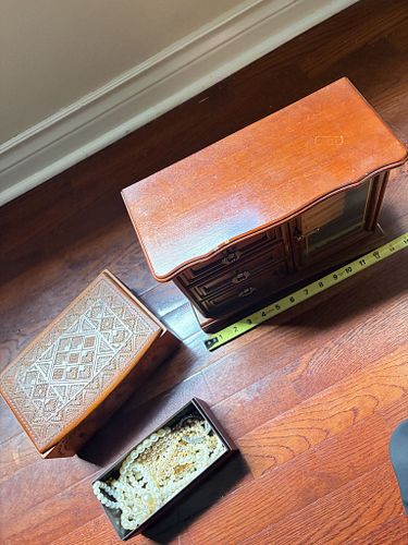 Lot #53 (1 of 7)