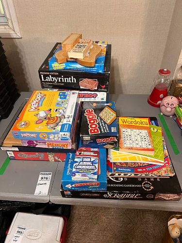 Lot #976 (1 of 7)