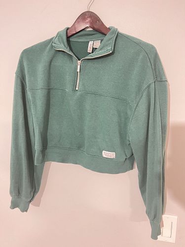Lot #32 (1 of 6)