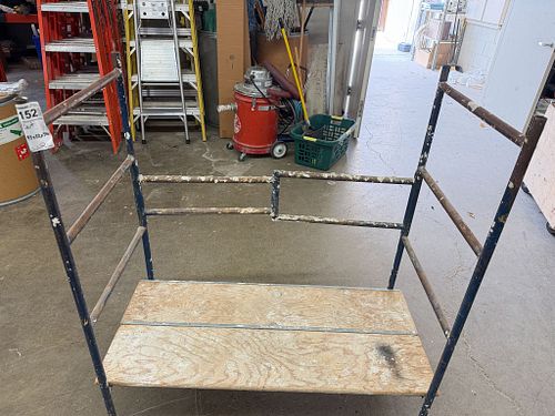 Lot #152 (1 of 9)