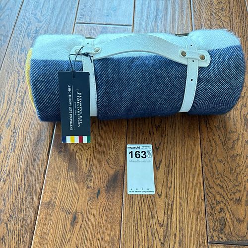 Lot #163 (1 of 12)