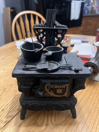 Lot #23 (1 of 9)