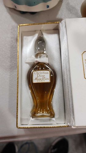 Lot #511 (1 of 6)