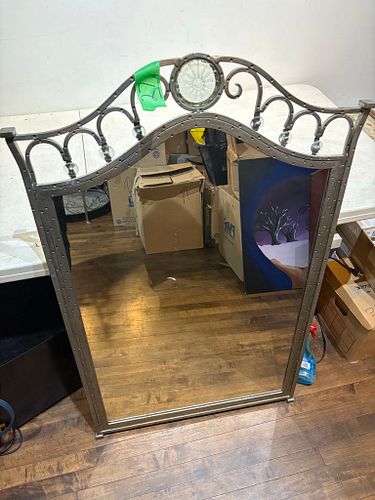 Lot #27 (1 of 4)