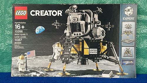 Lot #18 (1 of 4)