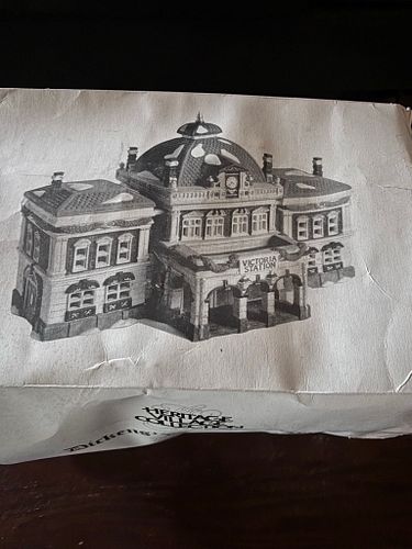 Lot #24 (1 of 5)