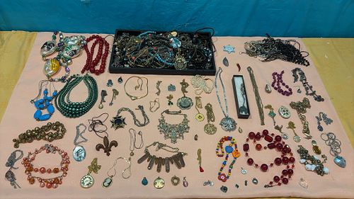 Lot #403 (1 of 20)