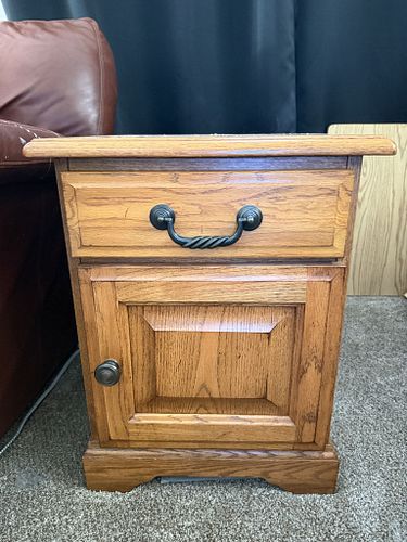 Lot #7 (1 of 4)