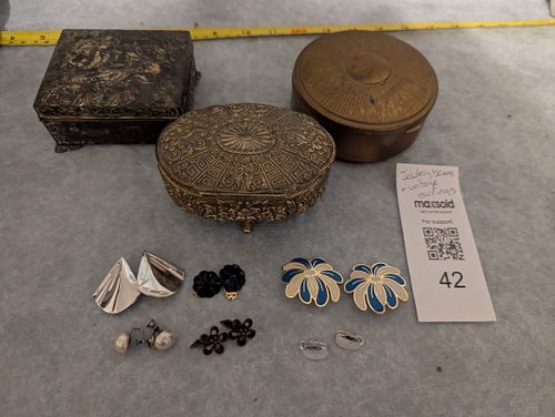 Lot #42 (1 of 12)