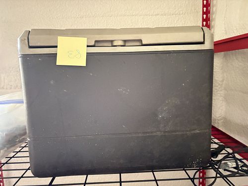 Lot #83 (1 of 7)