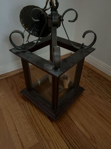 Lot #8 (1 of 4)