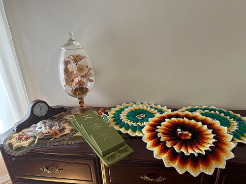 Lot #81 (1 of 7)