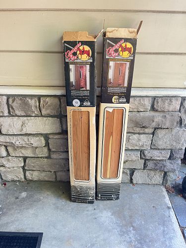 Lot #32 (1 of 4)