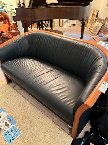 Lot #219 (1 of 8)