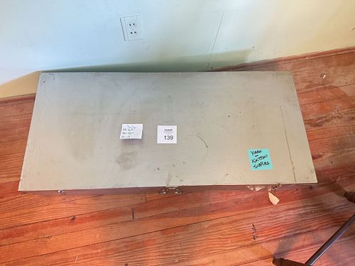 Lot #139 (1 of 13)