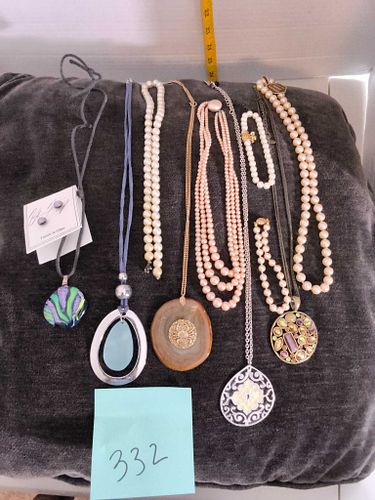 Lot #332 (1 of 10)