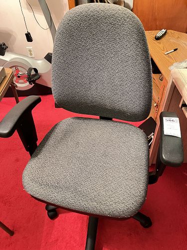 Lot #586 (1 of 5)