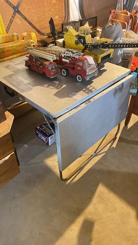Lot #705 (1 of 6)