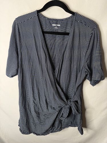 Lot #10 (1 of 4)