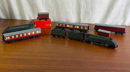 Lot #105 (1 of 20)