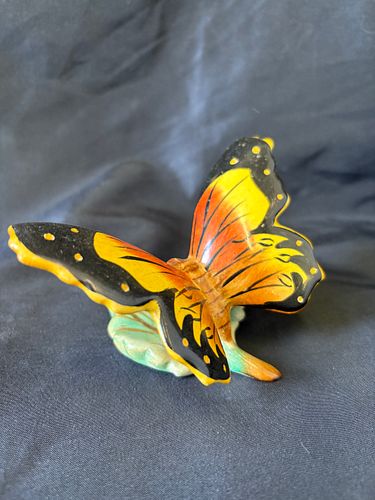 Lot #65 (1 of 13)
