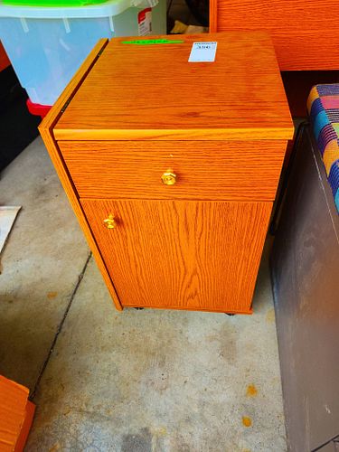 Lot #356 (1 of 8)