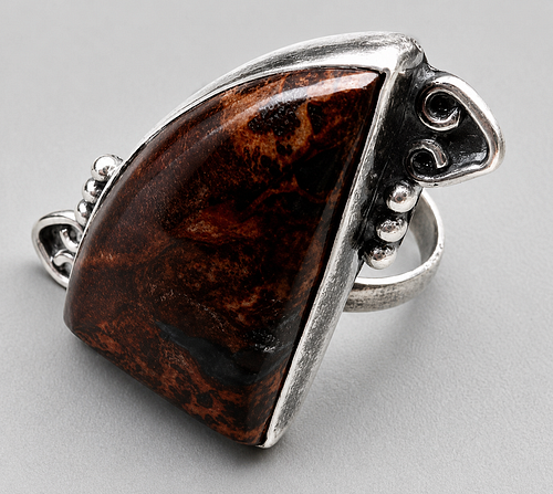 Lot #889 (1 of 5)