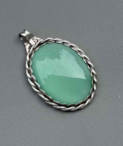 Lot #885 (1 of 4)
