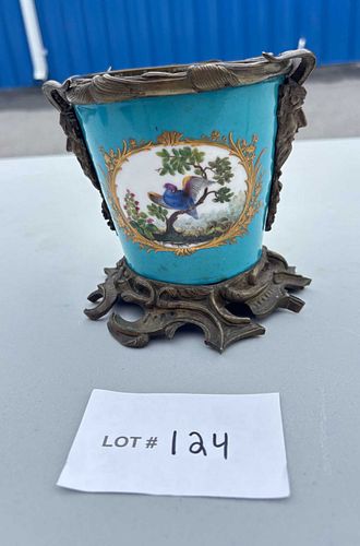 Lot #124 (1 of 6)