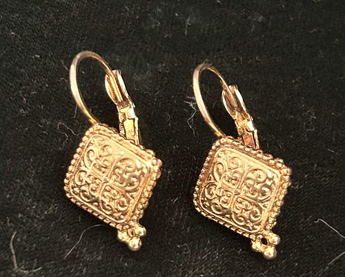 Lot #31 (1 of 4)