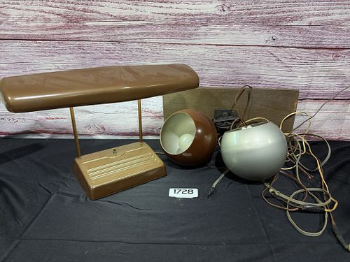 Lot #1728 (1 of 9)