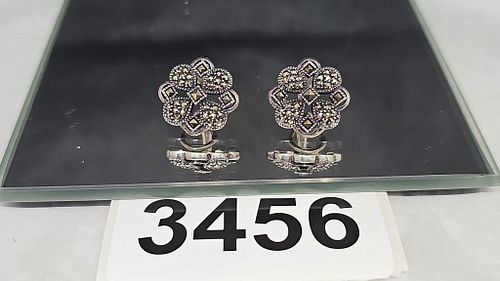 Lot #3456 (1 of 5)