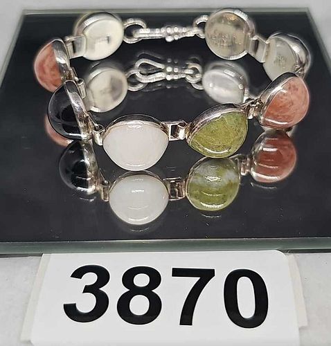 Lot #3870 (1 of 7)