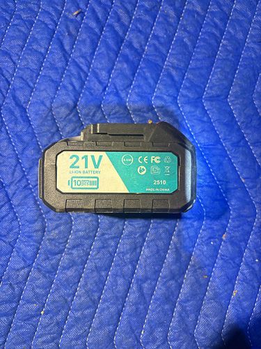 Lot #805 (1 of 5)