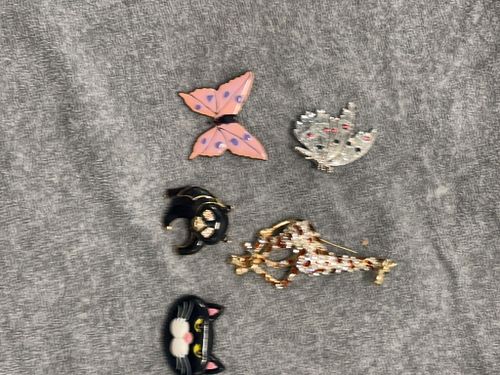 Lot #200 (1 of 3)