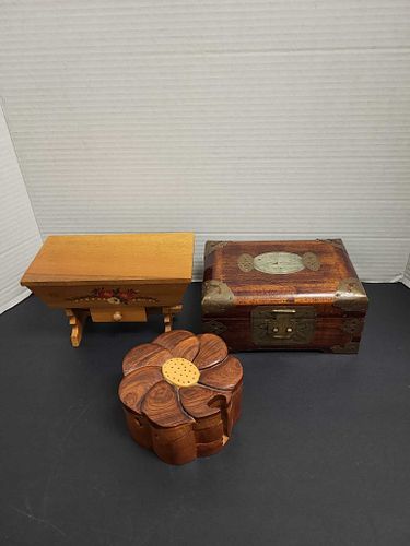 Lot #226 (1 of 13)