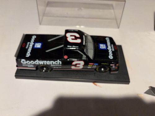 Lot #35 (1 of 11)