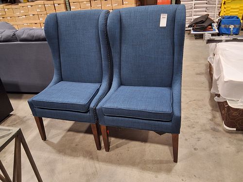 Lot #300 (1 of 4)