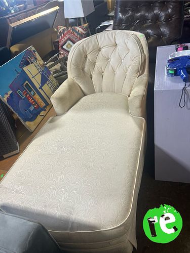 Lot #136 (1 of 5)