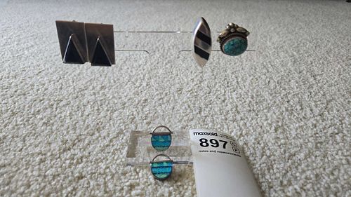 Lot #897 (1 of 10)