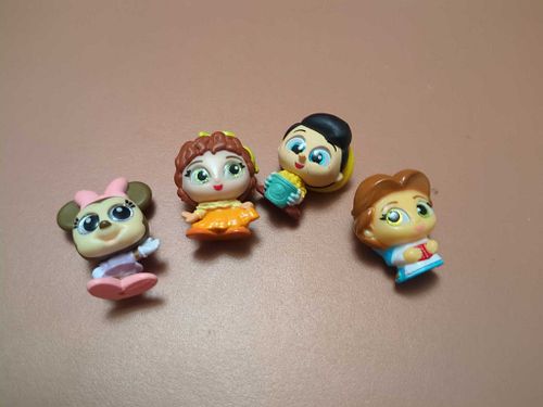 Lot #5122 (1 of 4)