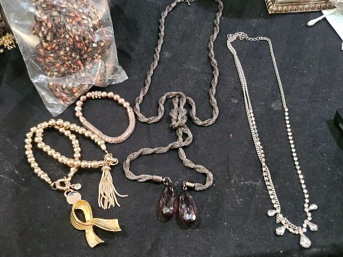 Lot #70 (1 of 5)