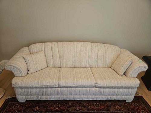Lot #214 (1 of 18)