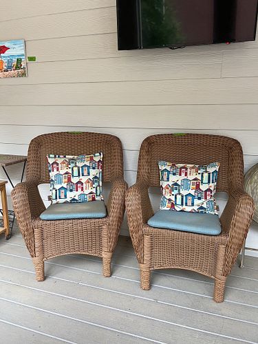 Lot #563 (1 of 9)