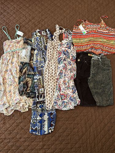 Lot #70 (1 of 11)
