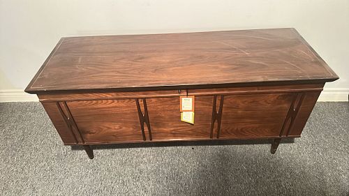 Lot #129 (1 of 8)