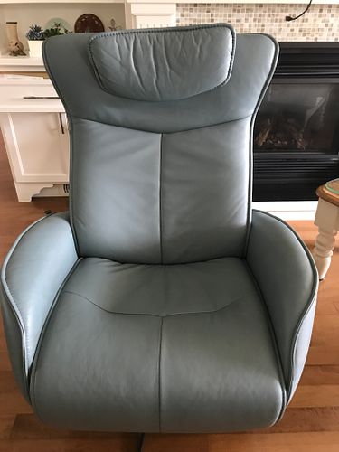 Lot #9 (1 of 3)