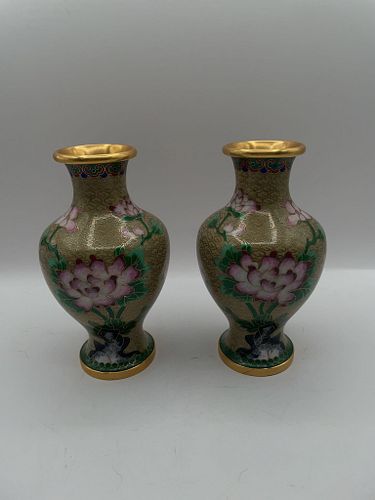 Lot #28 (1 of 12)